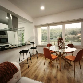 Apartamento T3 para Venda em Benfica