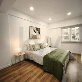 Apartamento T3 para Venda em Benfica