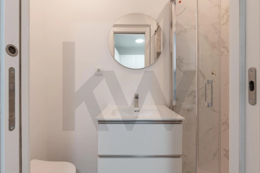 Apartamento T1 para Venda em Misericórdia Foto 21