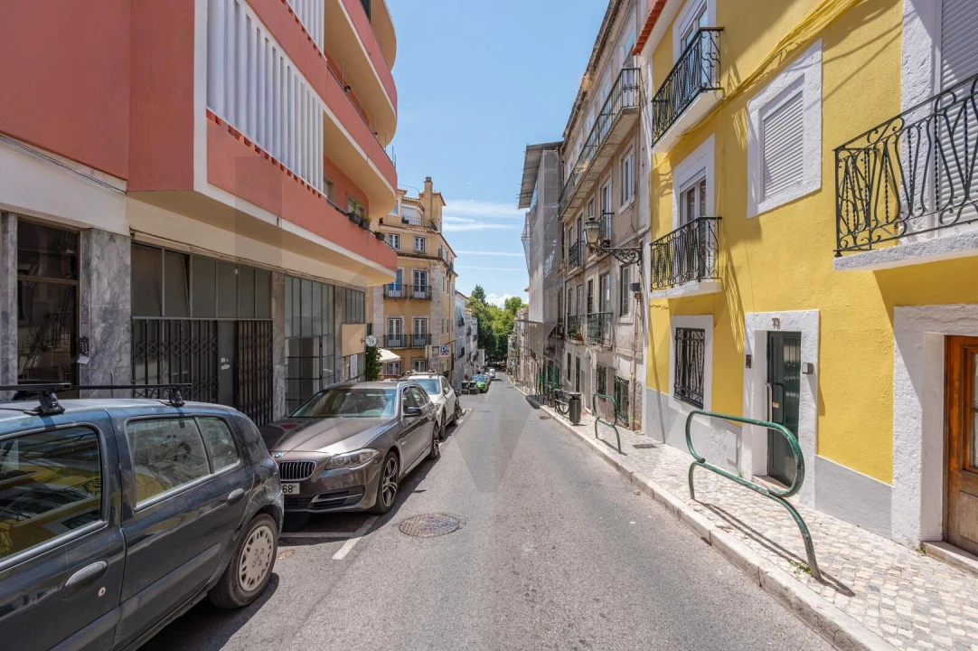 Apartamento T1 para Venda em Misericórdia Foto 19