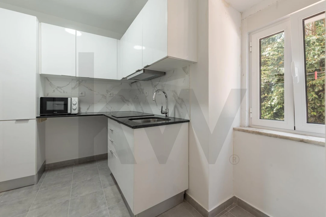 Apartamento T1 para Venda em Misericórdia Foto 16