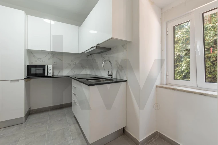 Apartamento T1 para Venda em Misericórdia Foto 16