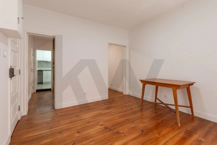 Apartamento T1 para Venda em Misericórdia Foto 6