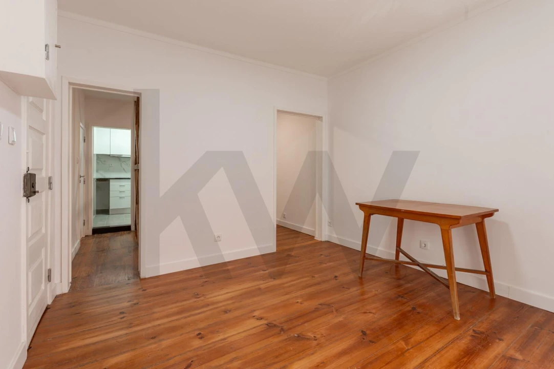 Apartamento T1 para Venda em Misericórdia Foto 6
