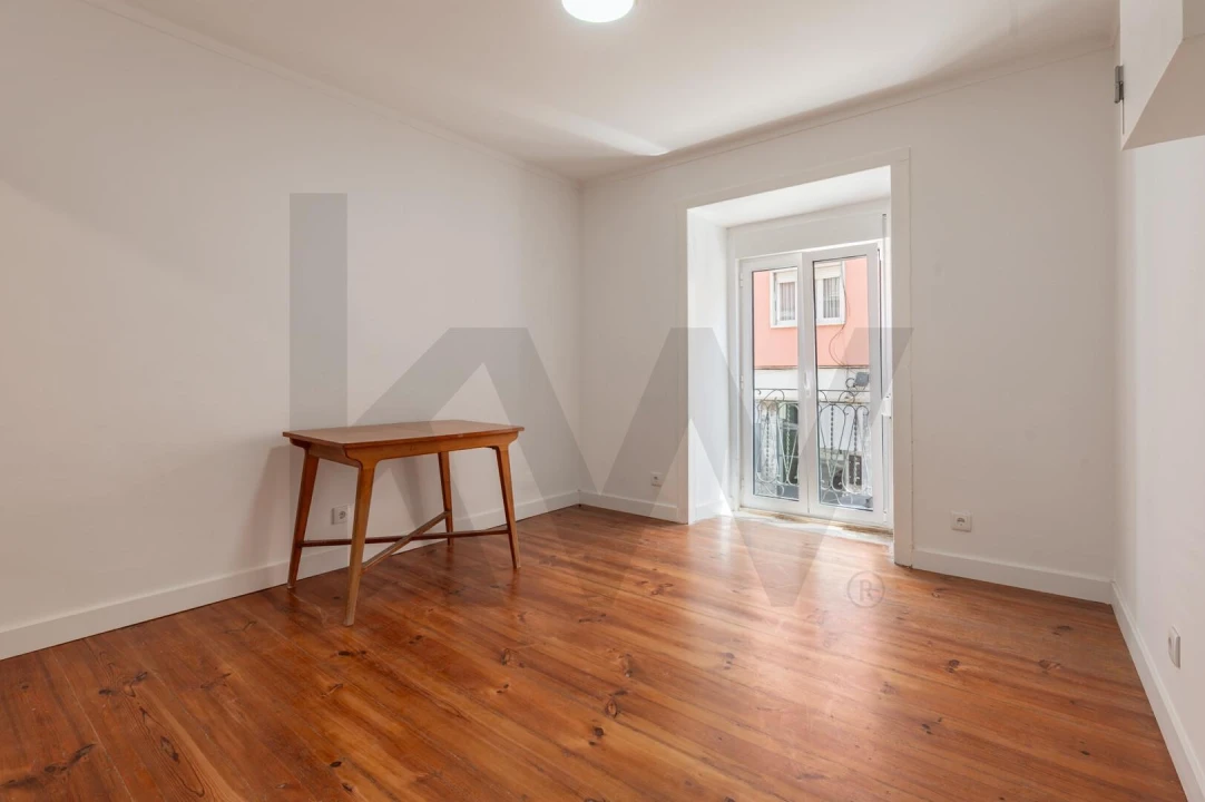 Apartamento T1 para Venda em Misericórdia Foto 1