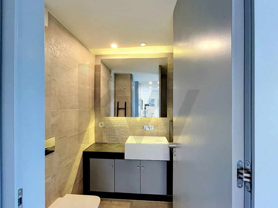 Apartamento T2 para Arrendamento em Penha de França Foto 22