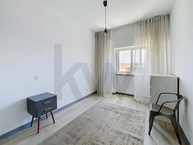 Apartamento T2 para Arrendamento em Penha de França Foto 20