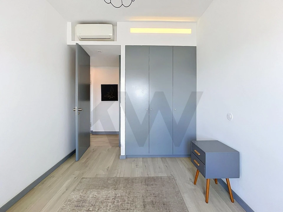 Apartamento T2 para Arrendamento em Penha de França Foto 19