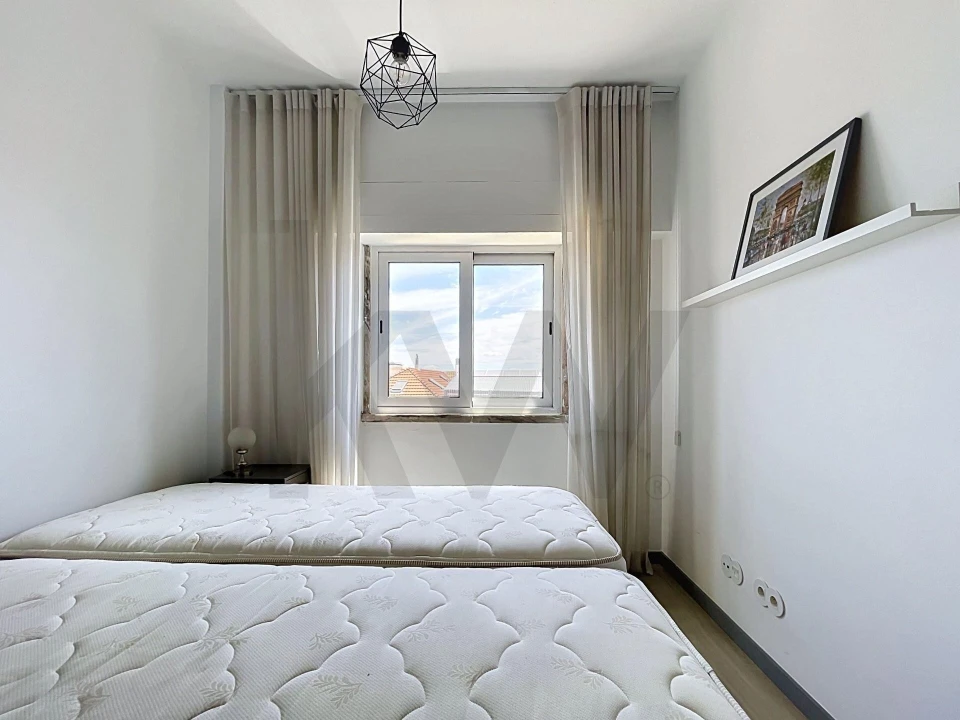 Apartamento T2 para Arrendamento em Penha de França Foto 13