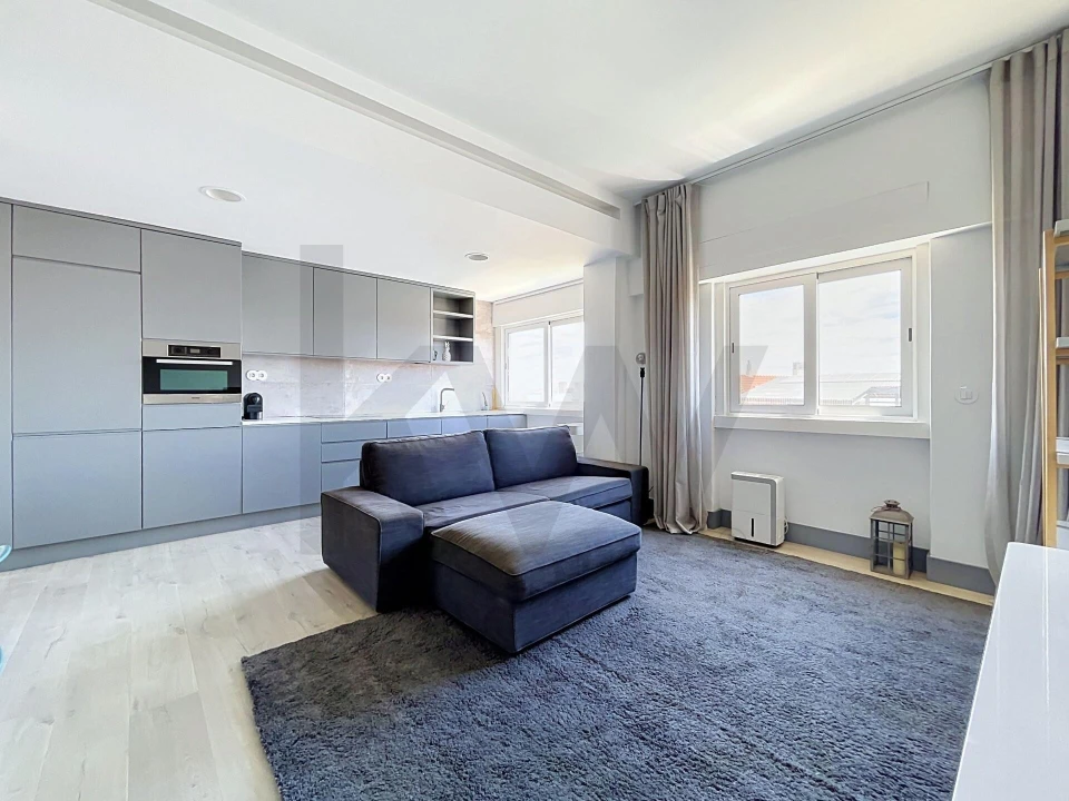 Apartamento T2 para Arrendamento em Penha de França Foto 8