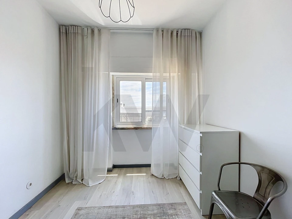 Apartamento T2 para Arrendamento em Penha de França Foto 18