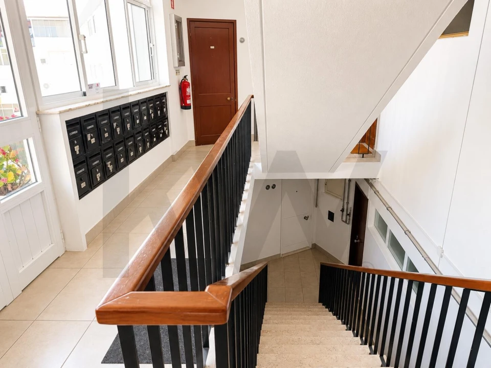 Apartamento T2 para Venda em Olivais Foto 23