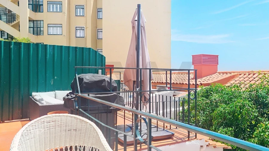 Apartamento T2 para Venda em Estrela Foto 5