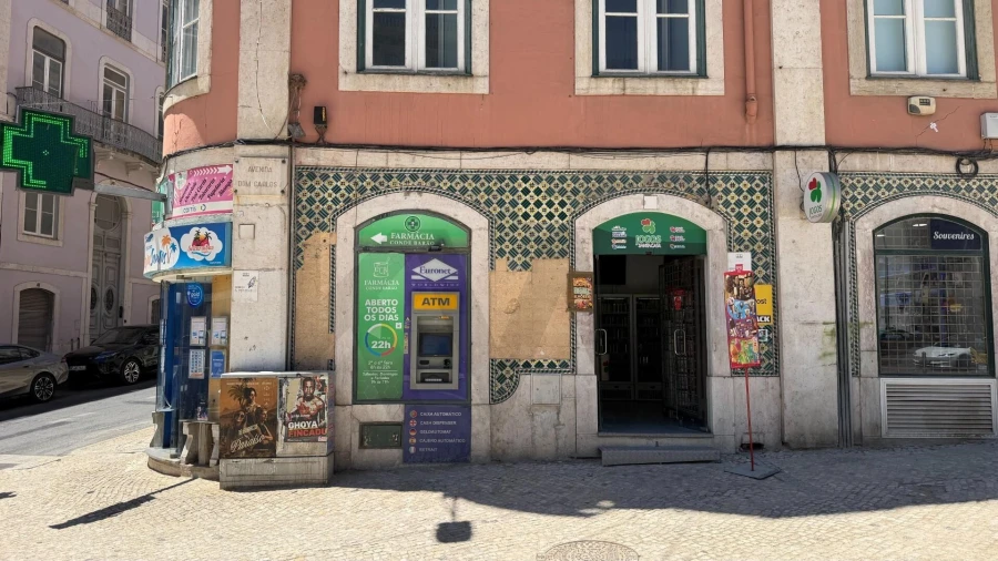 Loja para Arrendamento em Estrela Foto 3