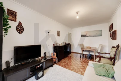 Apartamento T3 para Venda em Queluz e Belas