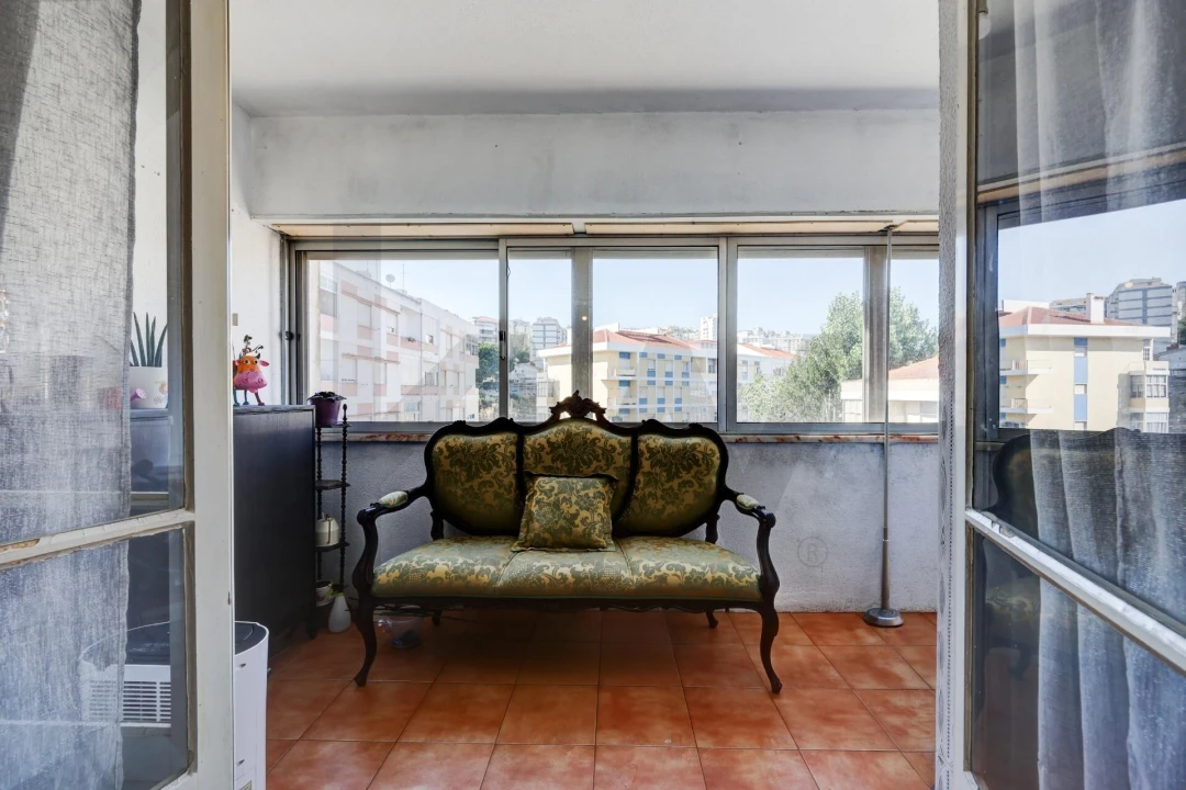 Apartamento T3 para Venda em Queluz e Belas Foto 5