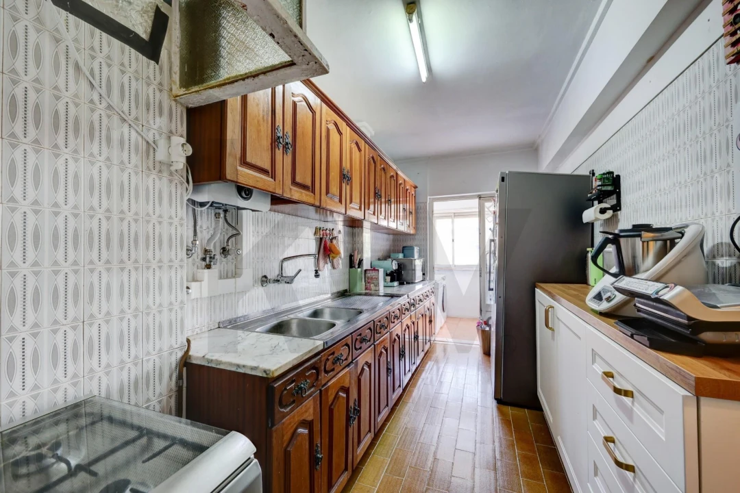 Apartamento T3 para Venda em Queluz e Belas Foto 9