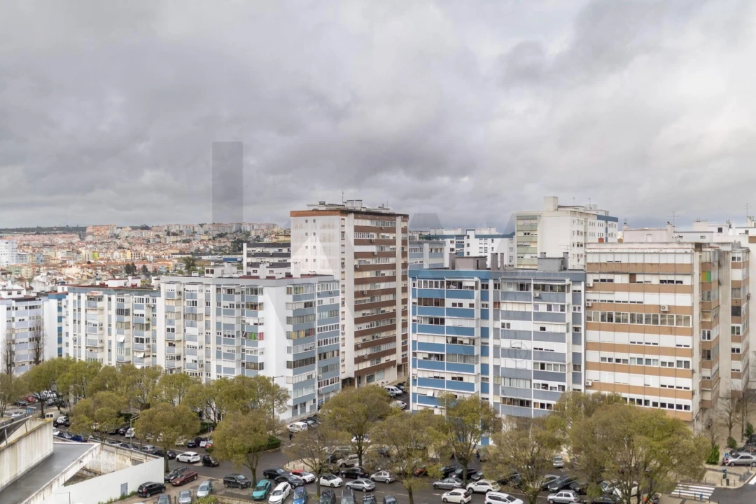 Apartamento T2 para Arrendamento em Benfica Foto 21