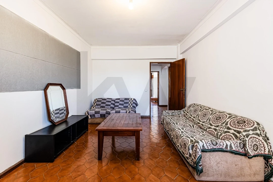 Apartamento T2 para Venda em Portimão Foto 17