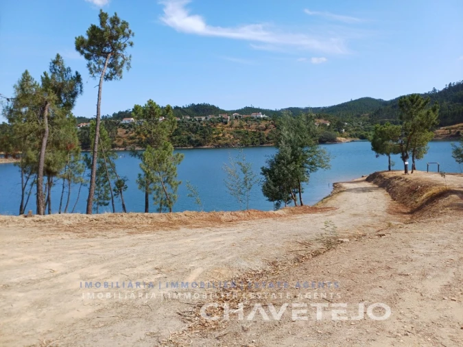 Moradia T2 para Venda em Vila de Rei Foto 20