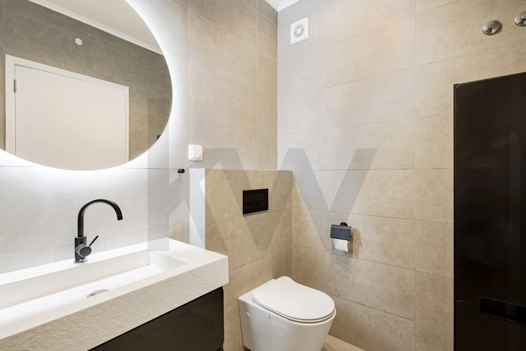 Apartamento T1 para Arrendamento em Lumiar Foto 15