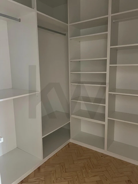 Apartamento T3 para Arrendamento em Avenidas Novas