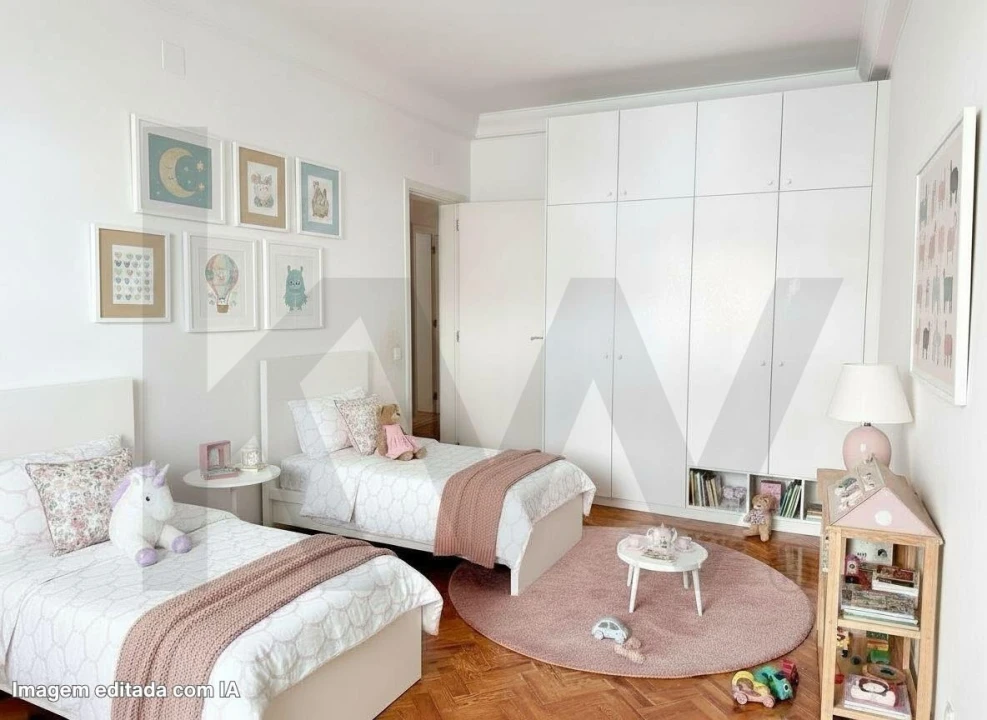 Apartamento T4 para Arrendamento em Avenidas Novas Foto 19