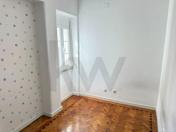 Apartamento T4 para Arrendamento em Avenidas Novas Foto 13