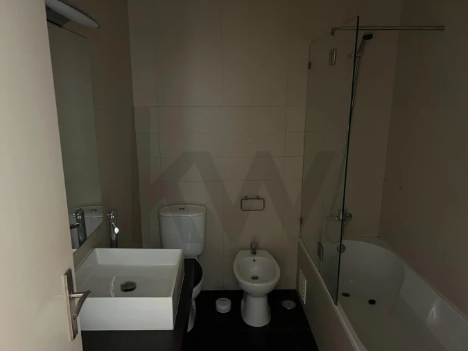Apartamento T3 para Arrendamento em Avenidas Novas Foto 16