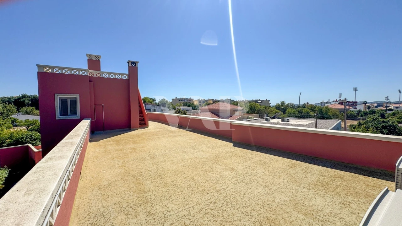 Moradia T5 para Venda em Loule (São Clemente) Foto 34