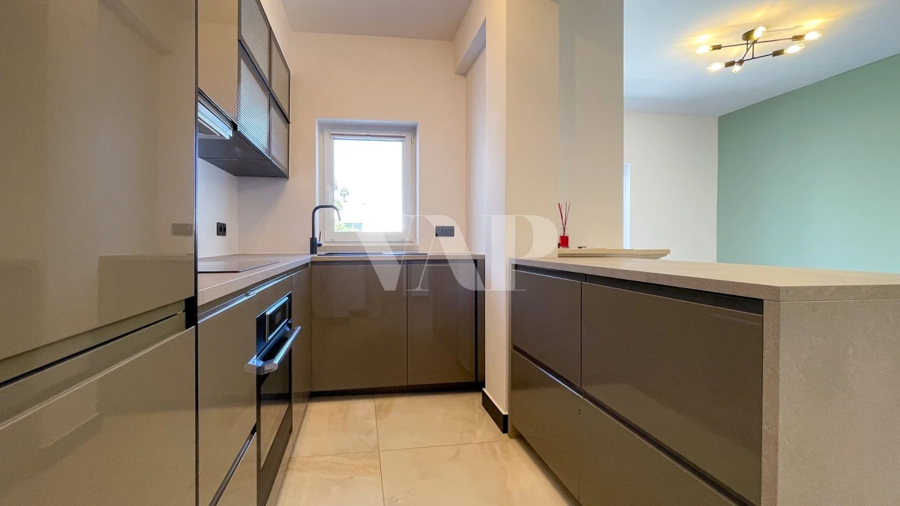 Apartamento T3 para Venda em Quarteira Foto 8