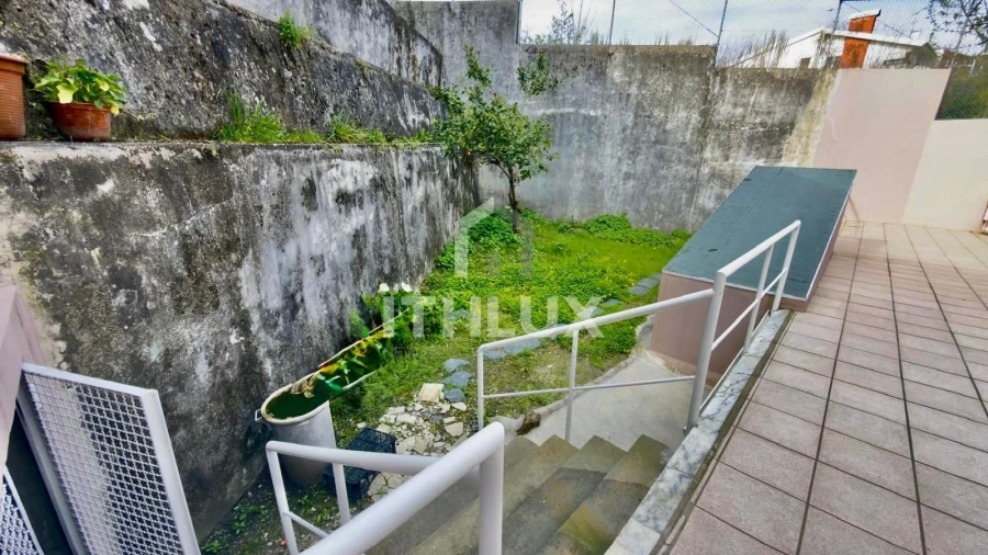 Negócio para Venda em Campanhã Foto 13