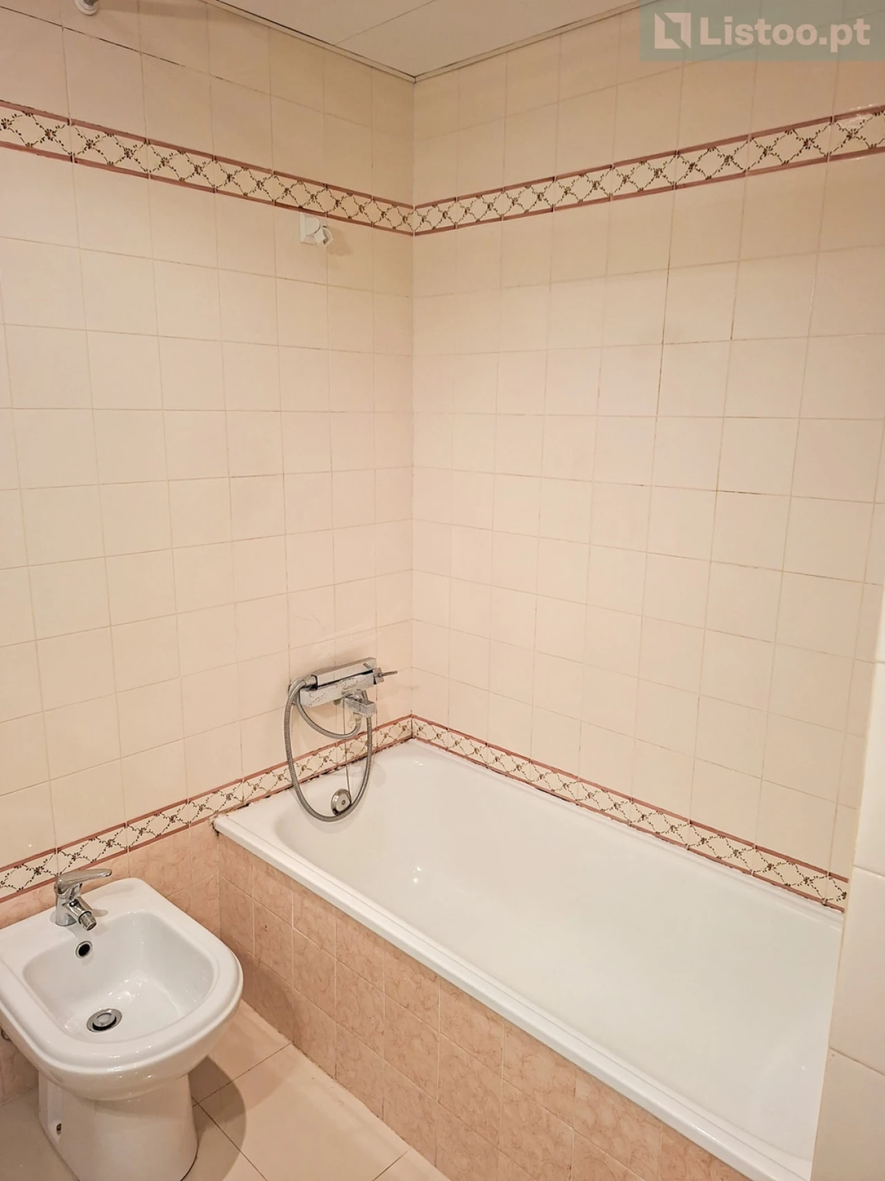 Apartamento T2 para Venda em Seixal, Arrentela e Aldeia de Paio Pires Foto 10