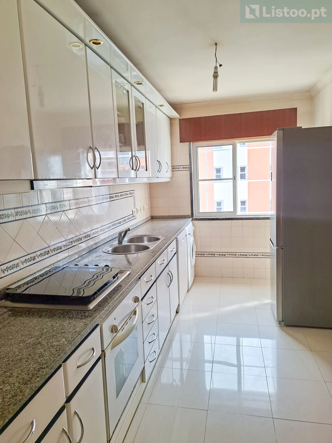 Apartamento T2 para Venda em Seixal, Arrentela e Aldeia de Paio Pires Foto 8