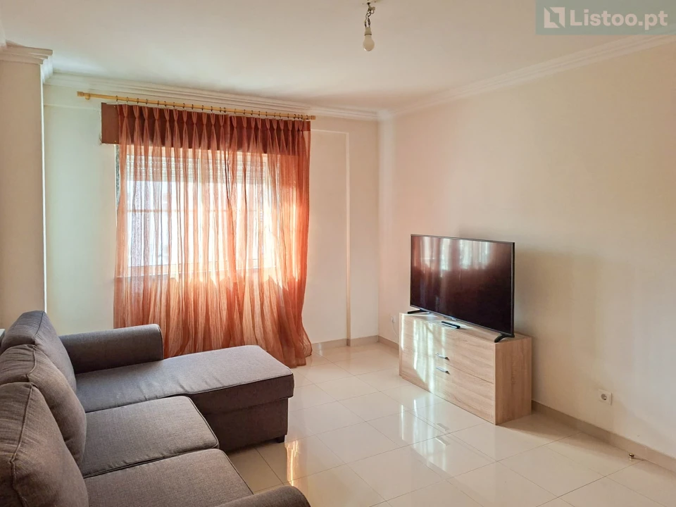 Apartamento T2 para Venda em Seixal, Arrentela e Aldeia de Paio Pires Foto 2