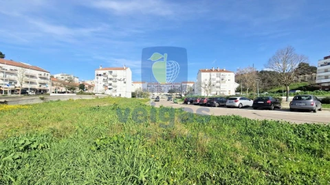 Terreno para Venda em Vale de Santarem