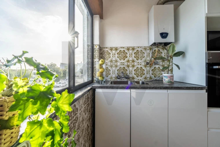 Apartamento T2 para Venda em Olhão Foto 8