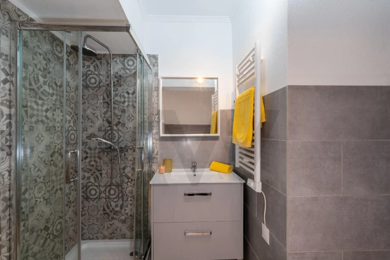 Apartamento T2 para Venda em Olhão Foto 13