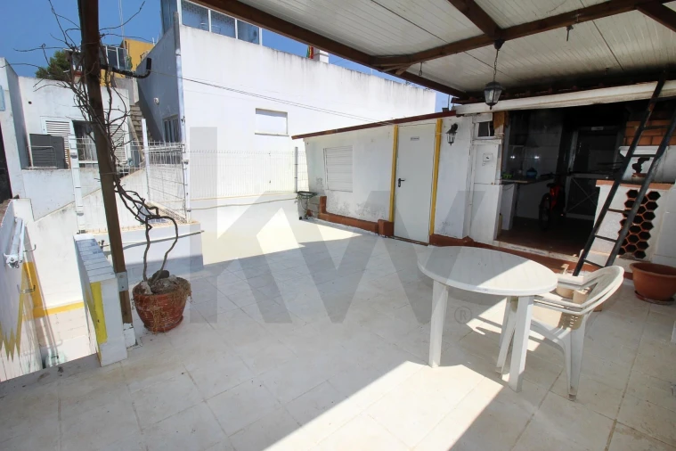 Moradia T3 para Venda em Portimão Foto 14