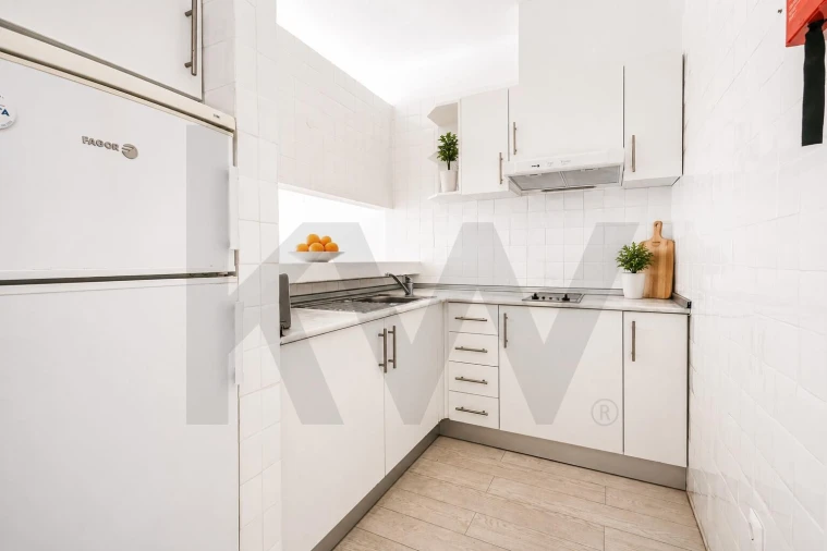 Apartamento T1 para Venda em Portimão Foto 9