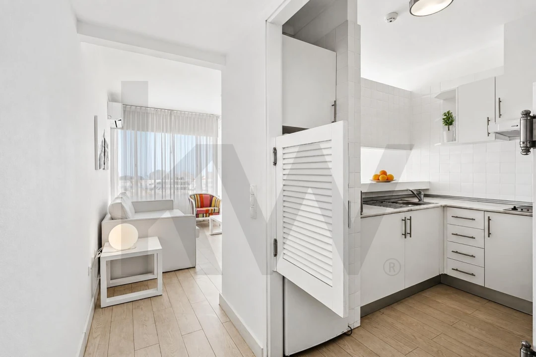 Apartamento T1 para Venda em Portimão Foto 6