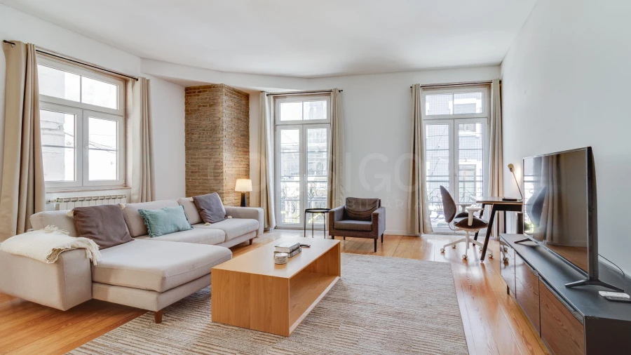 Apartamento T2 para Arrendamento em Misericórdia