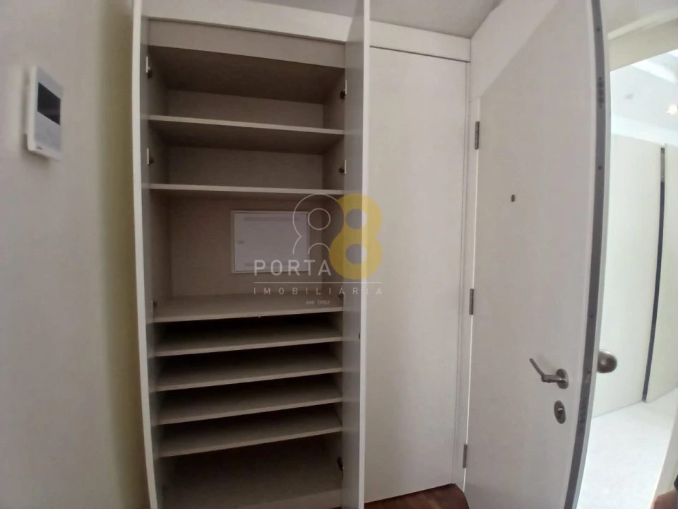 Apartamento T1 para Venda em Cedofeita, Santo Ildefonso, Sé, Miragaia, São Nicolau e Vitória Foto 13