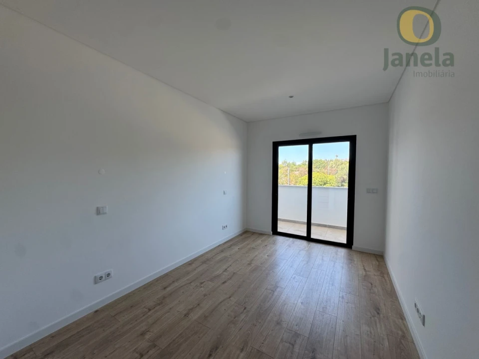 Apartamento T3 para Venda em Tavira (Santa Maria e Santiago) Foto 13