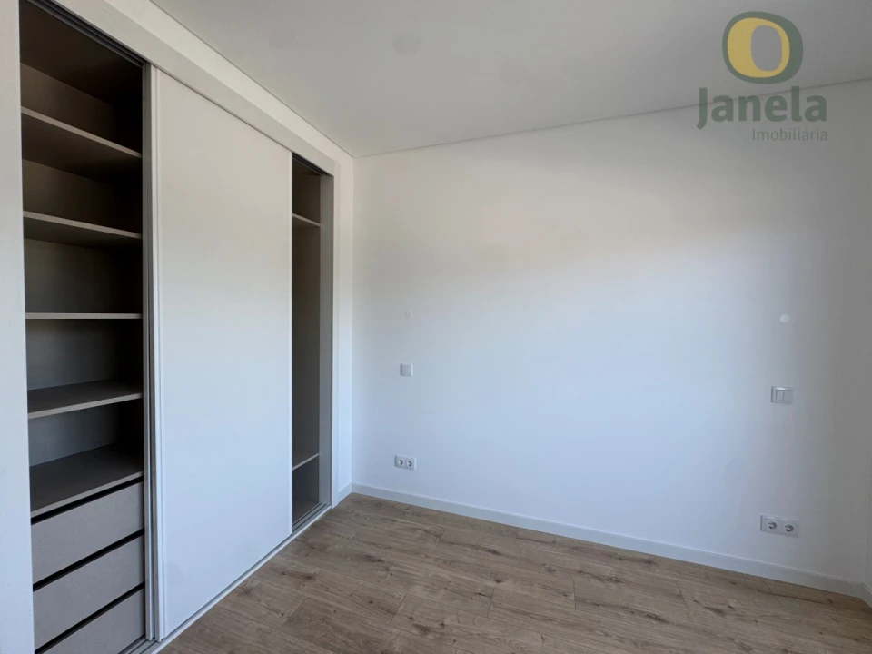 Apartamento T4 para Venda em Tavira (Santa Maria e Santiago) Foto 10