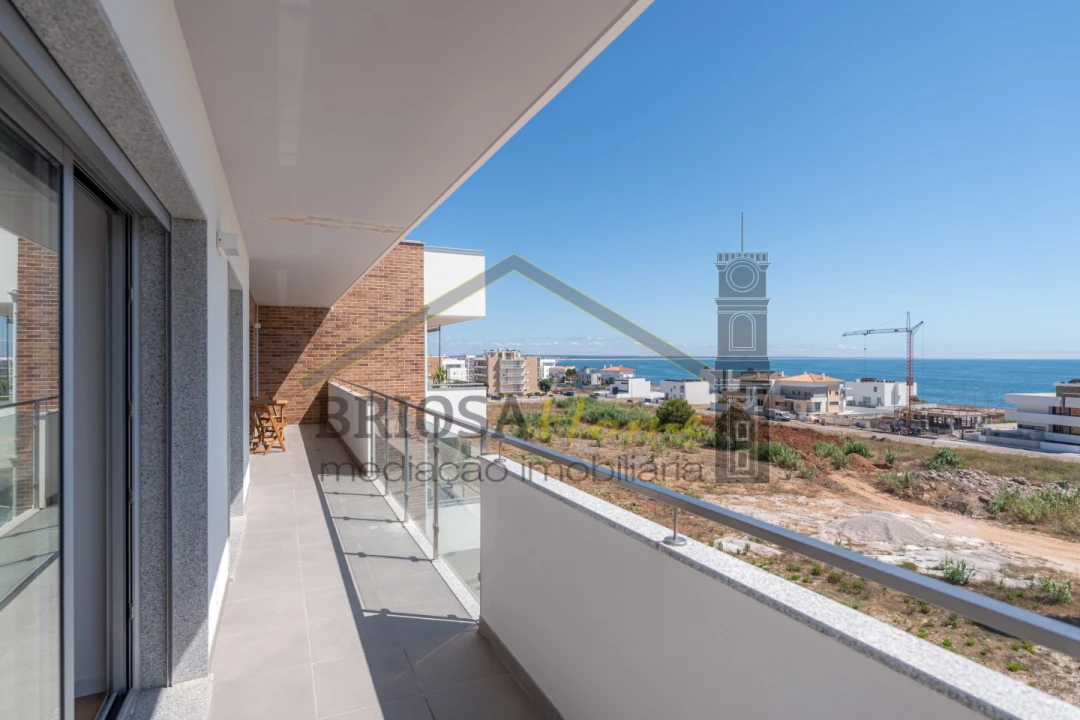 Apartamento T4 para Venda em Buarcos Foto 21