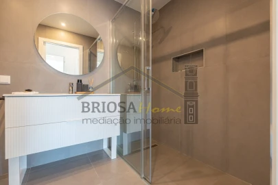 Apartamento T4 para Venda em Buarcos