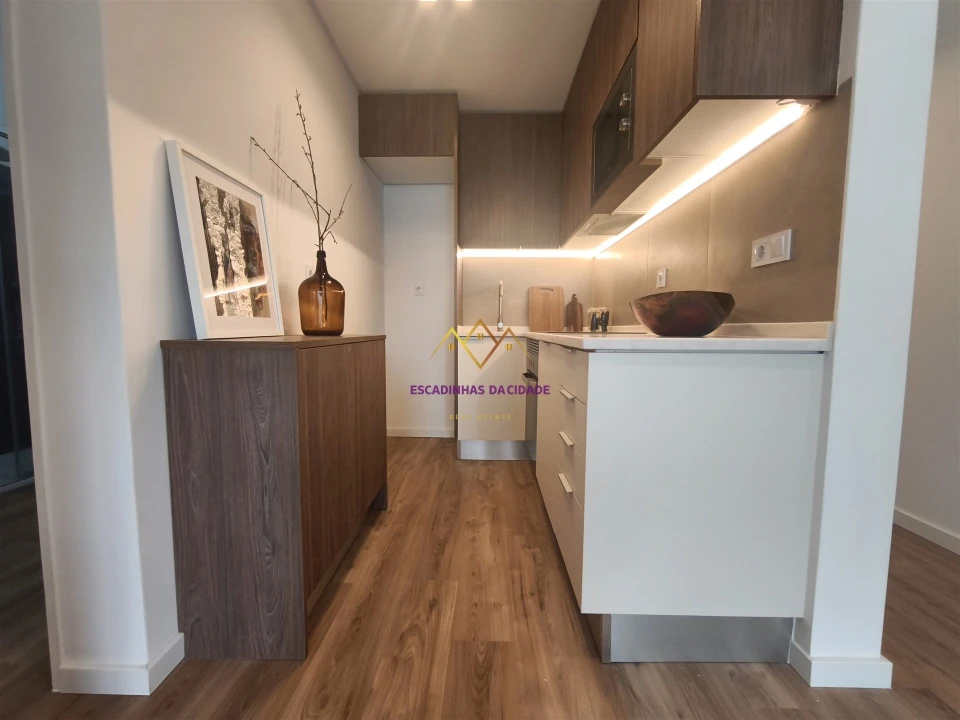 Apartamento T1 para Venda em Alcabideche Foto 6