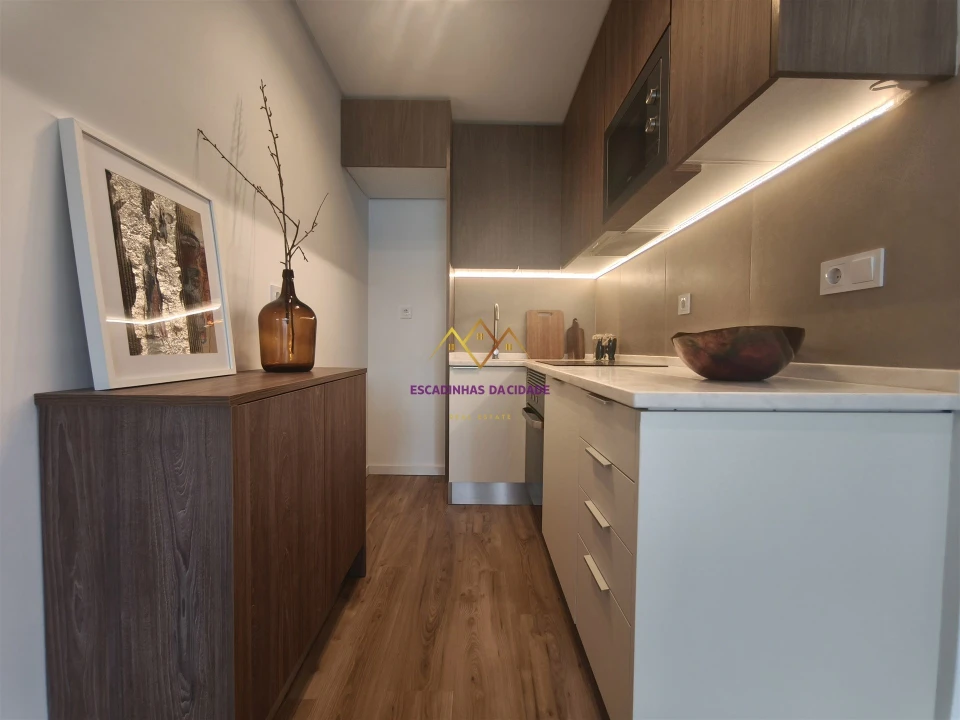 Apartamento T1 para Venda em Alcabideche Foto 8