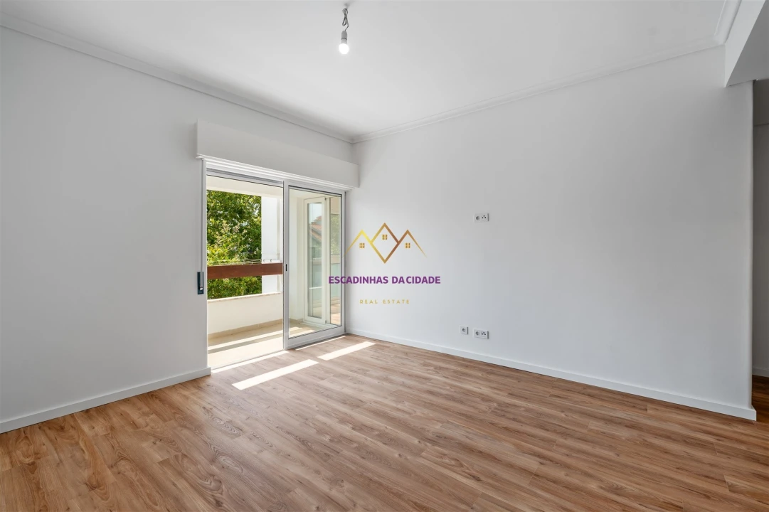 Apartamento T1 para Venda em Alcabideche Foto 20